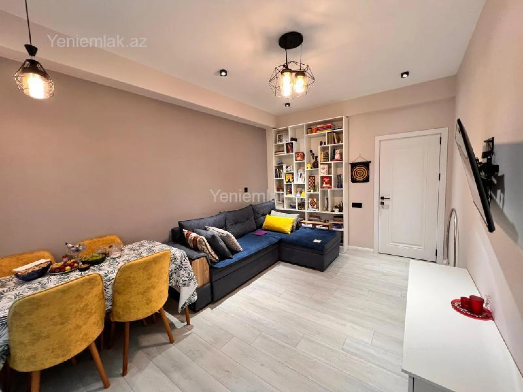 Satılır 3 otaqlı yeni tikili 78 m²