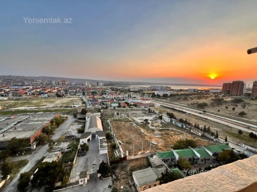 Satılır 3 otaqlı yeni tikili 78 m²