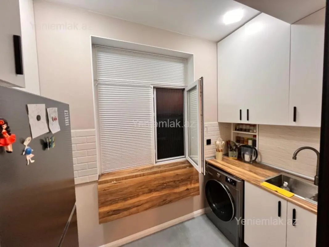 Satılır 3 otaqlı yeni tikili 78 m²