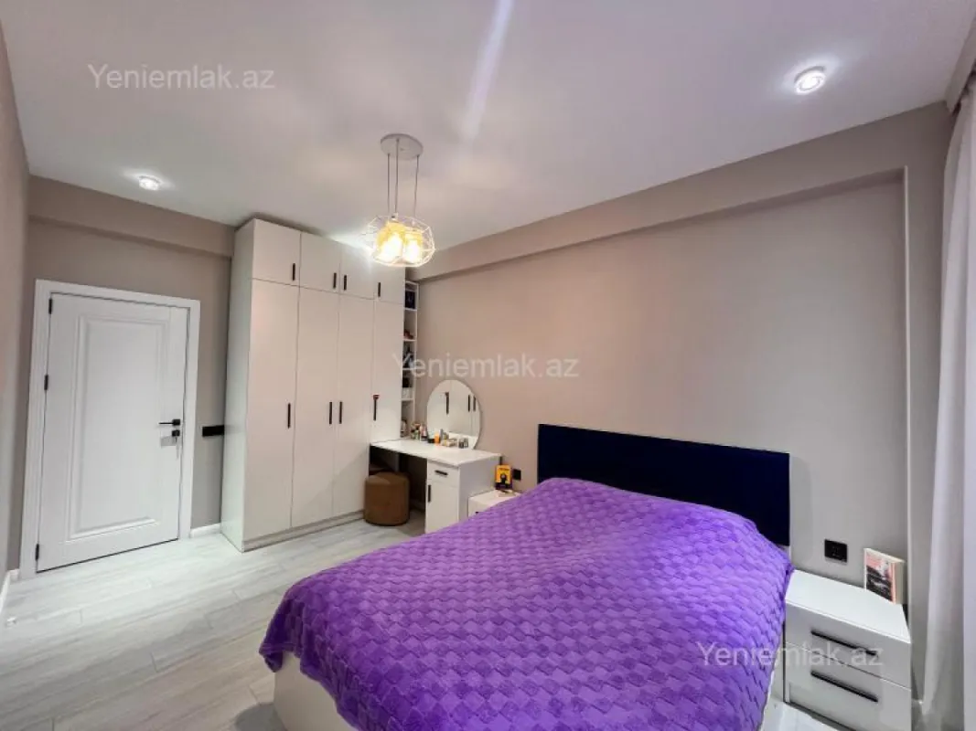 Satılır 3 otaqlı yeni tikili 78 m²