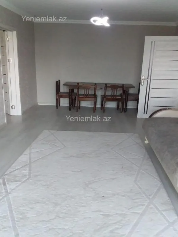 Satılır 2 otaqlı köhnə tikili 54 m²