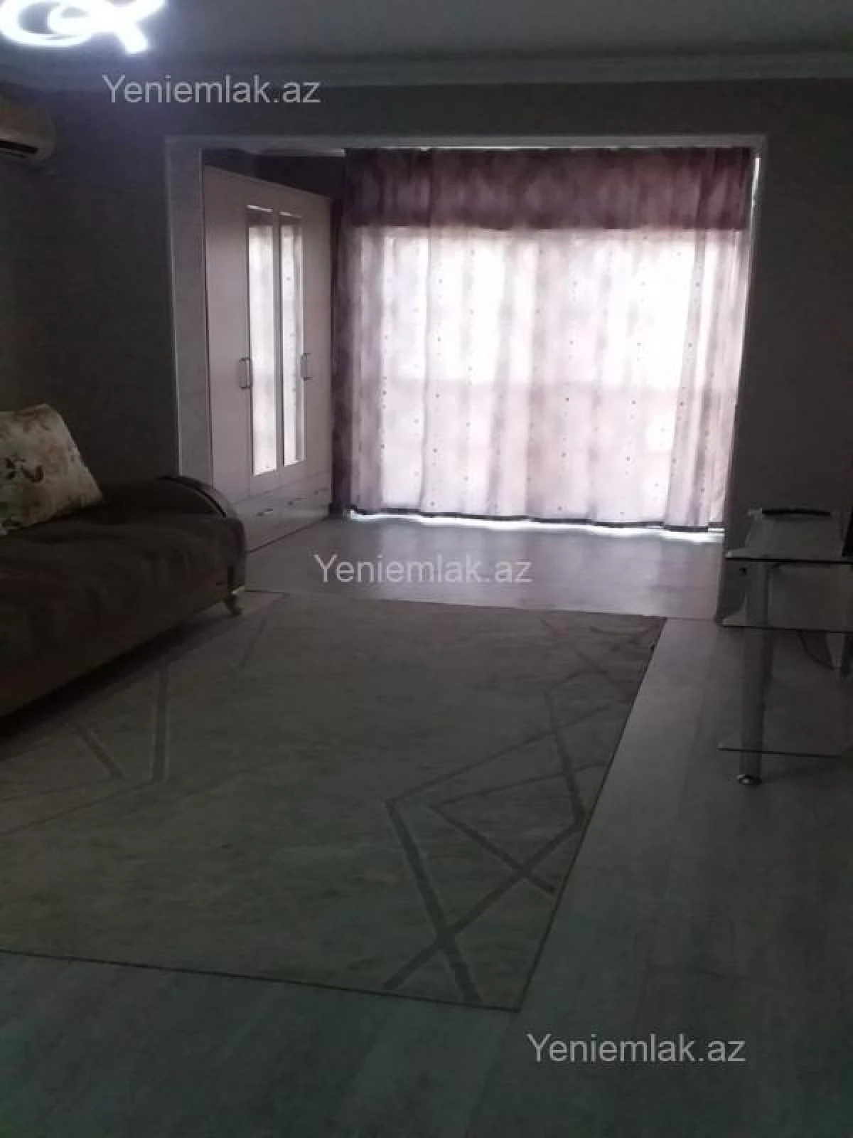 Satılır 2 otaqlı köhnə tikili 54 m²