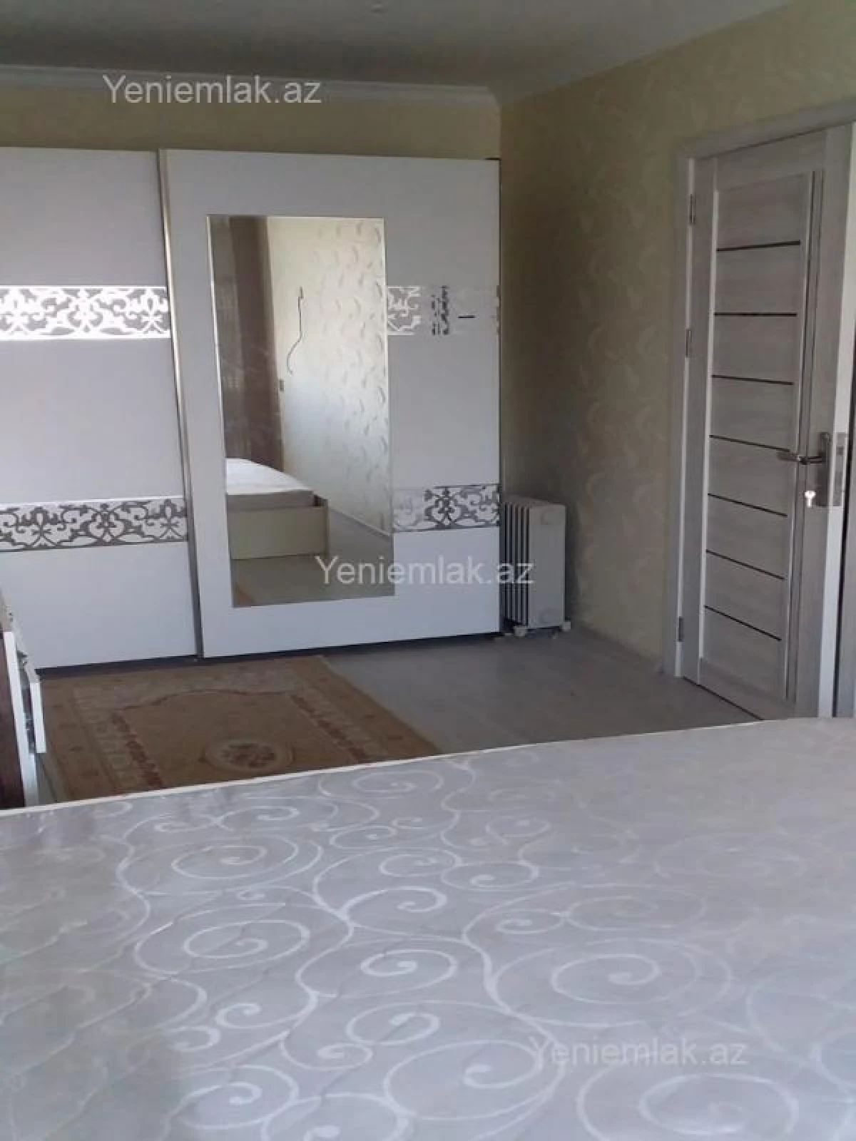 Satılır 2 otaqlı köhnə tikili 54 m²