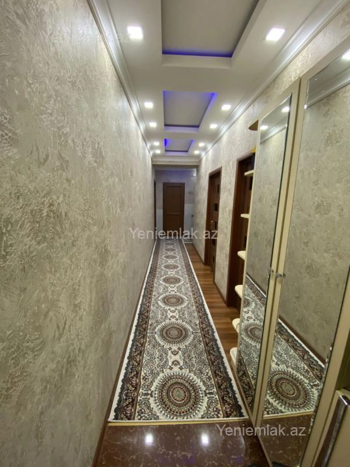 Satılır 3 otaqlı yeni tikili 115 m²