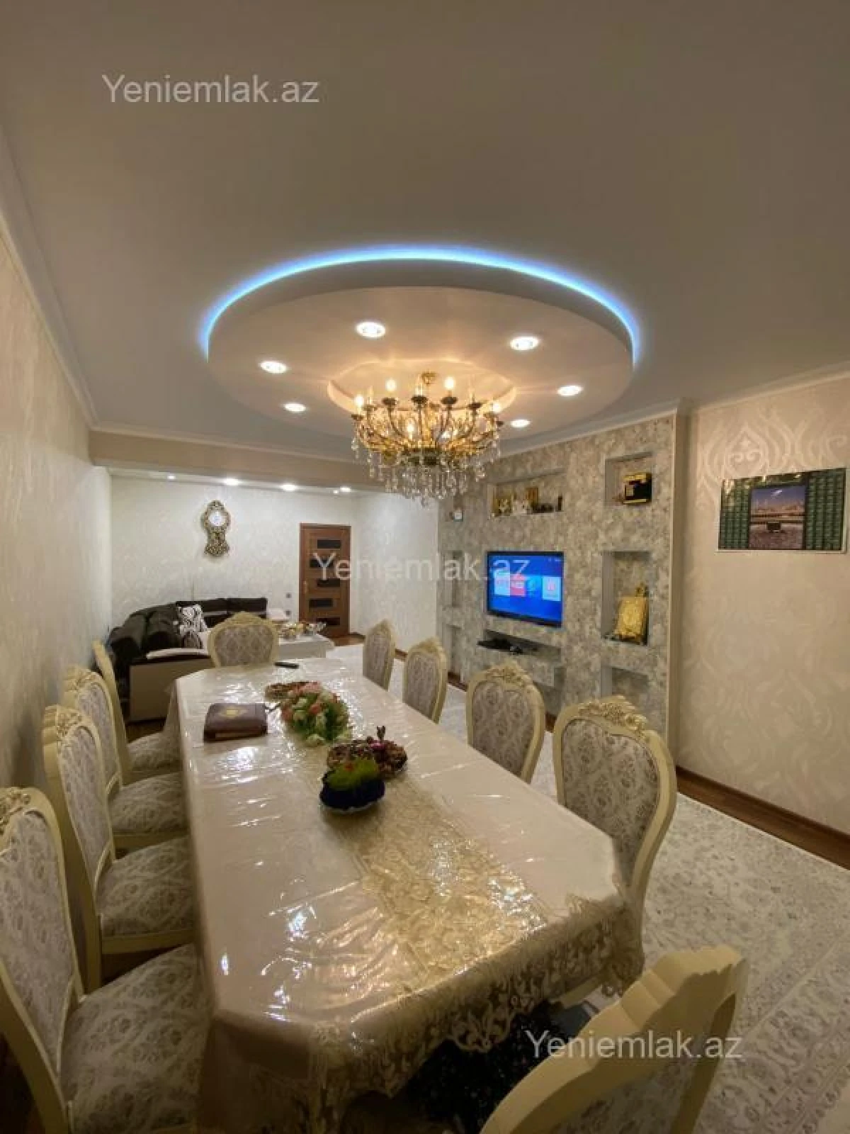 Satılır 3 otaqlı yeni tikili 115 m²