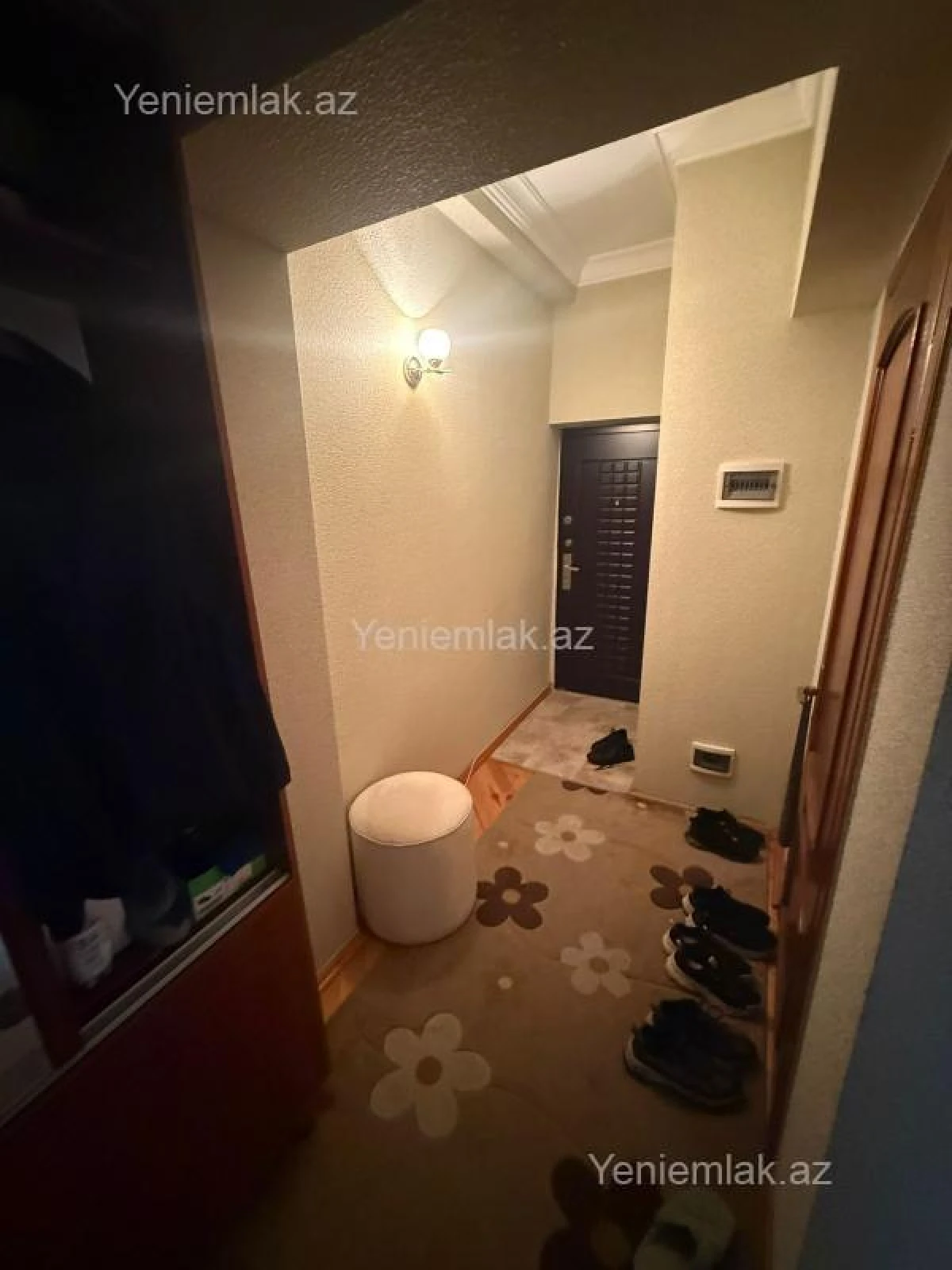 Satılır 2 otaqlı yeni tikili 87.4 m²