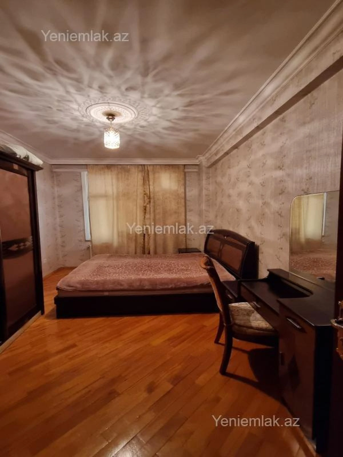 Satılır 3 otaqlı yeni tikili 90 m²