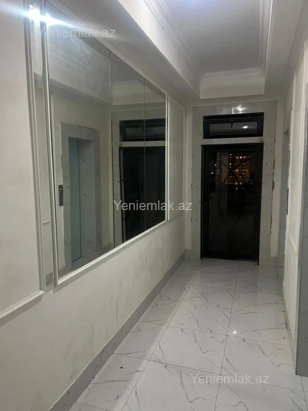 Satılır 3 otaqlı yeni tikili 111 m²