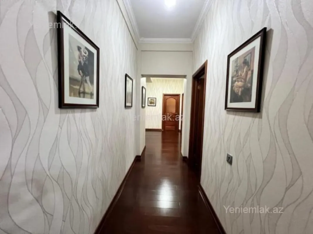 Satılır 3 otaqlı yeni tikili 117 m²