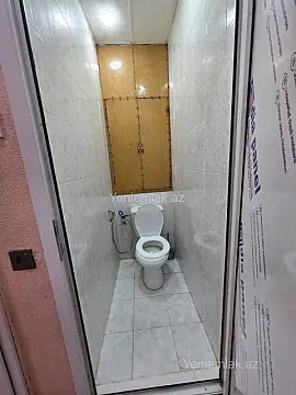 Satılır 2 otaqlı köhnə tikili 64 m²