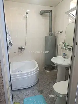 Satılır 1 otaqlı köhnə tikili 26 m²