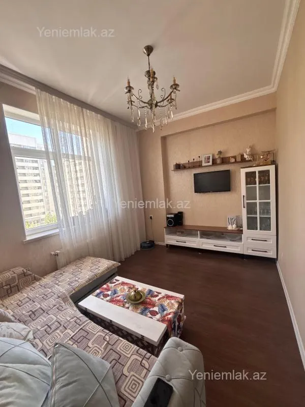 Satılır 2 otaqlı yeni tikili 65 m²