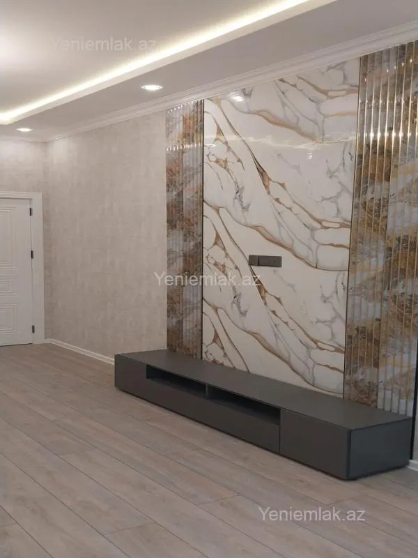 Satılır 2 otaqlı yeni tikili 60 m²