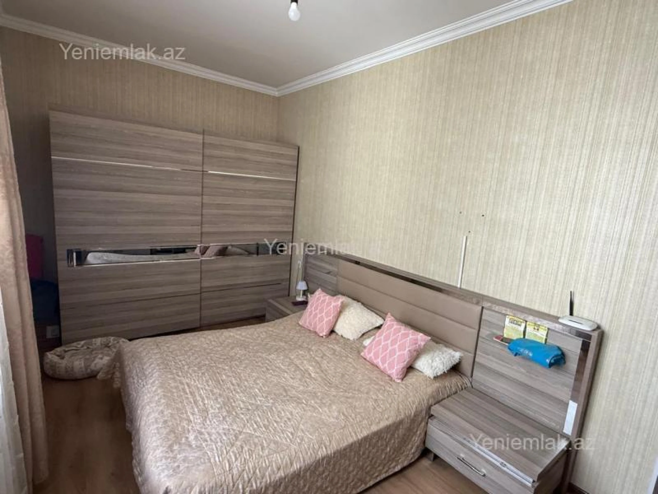 Satılır 3 otaqlı yeni tikili 77 m²