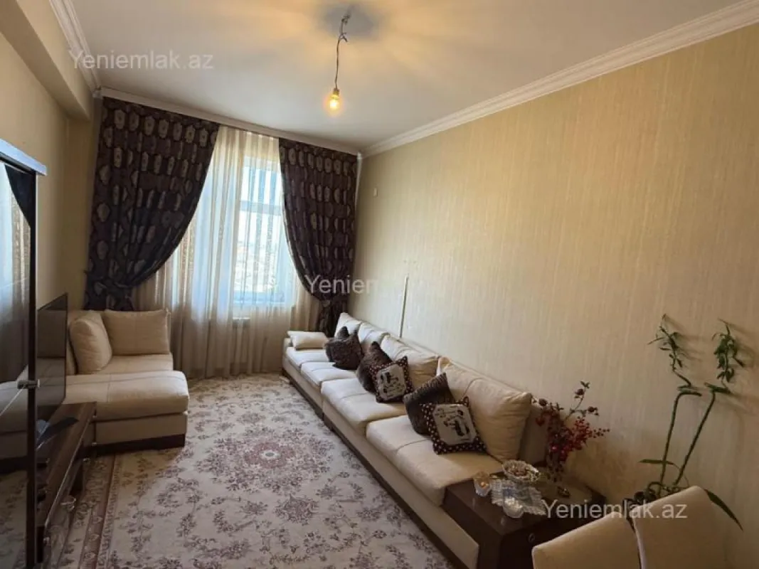 Satılır 3 otaqlı yeni tikili 77 m²