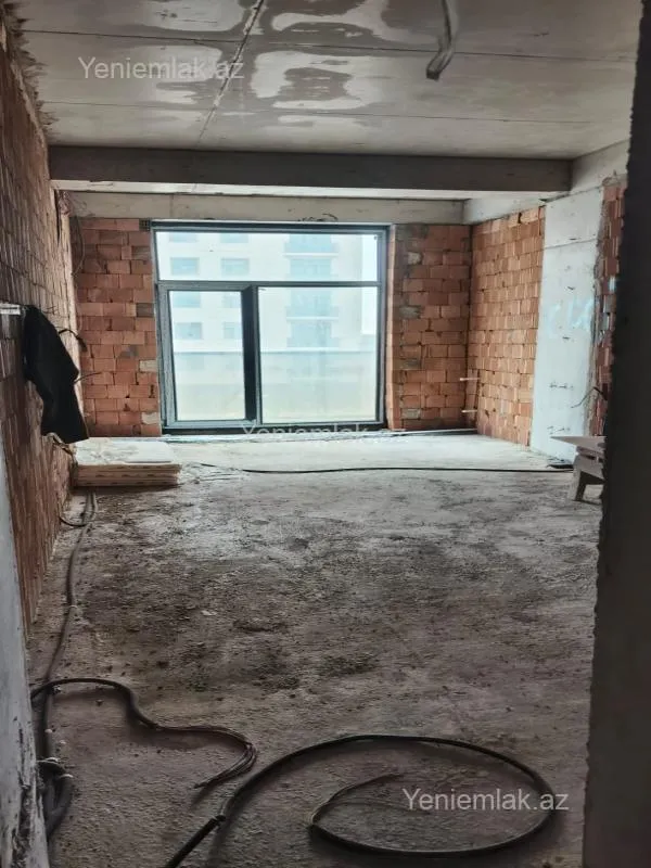 Satılır 2 otaqlı yeni tikili 72 m²
