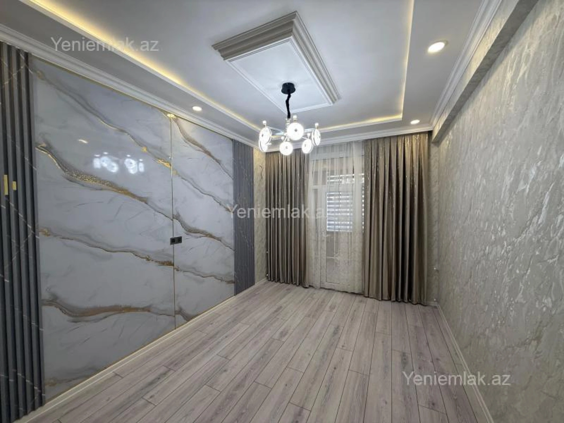 Satılır 2 otaqlı yeni tikili 65 m²