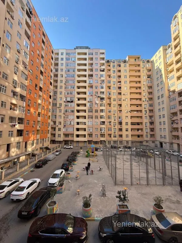Satılır 2 otaqlı yeni tikili 65 m²