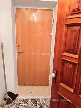Satılır 1 otaqlı köhnə tikili 35 m²