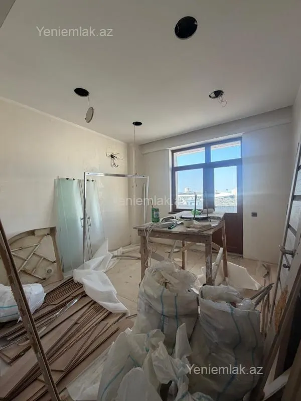 Satılır 3 otaqlı yeni tikili 103 m²