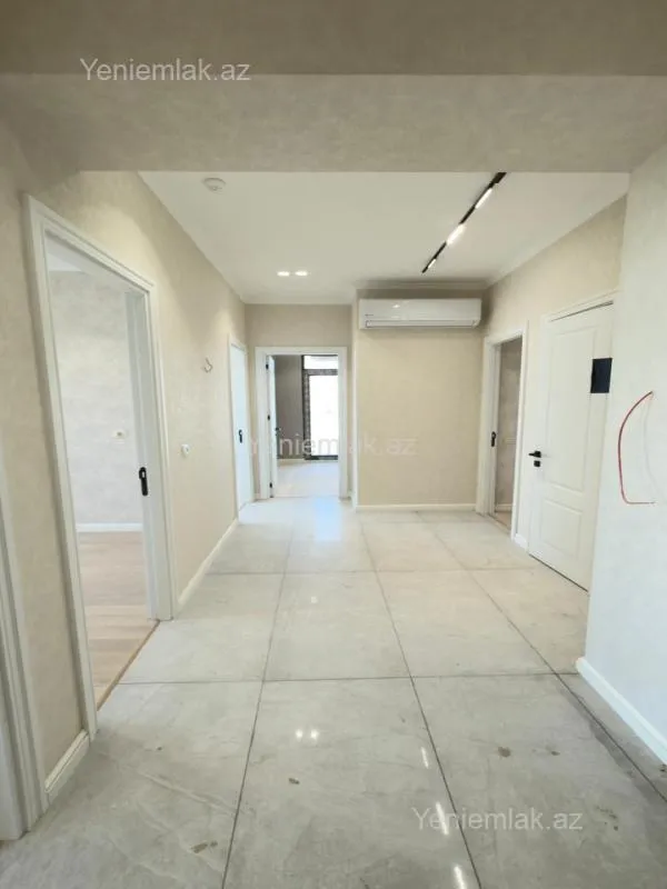 Satılır 4 otaqlı yeni tikili 104 m²