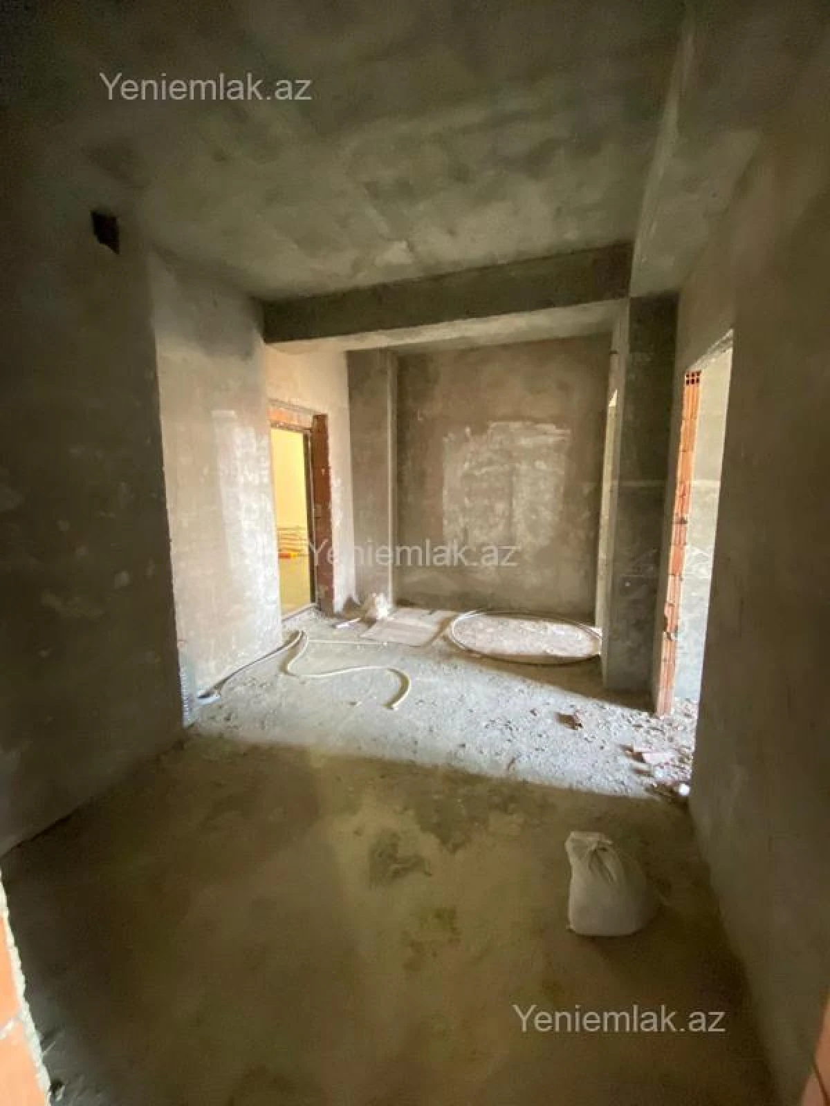 Satılır 2 otaqlı yeni tikili 97 m²