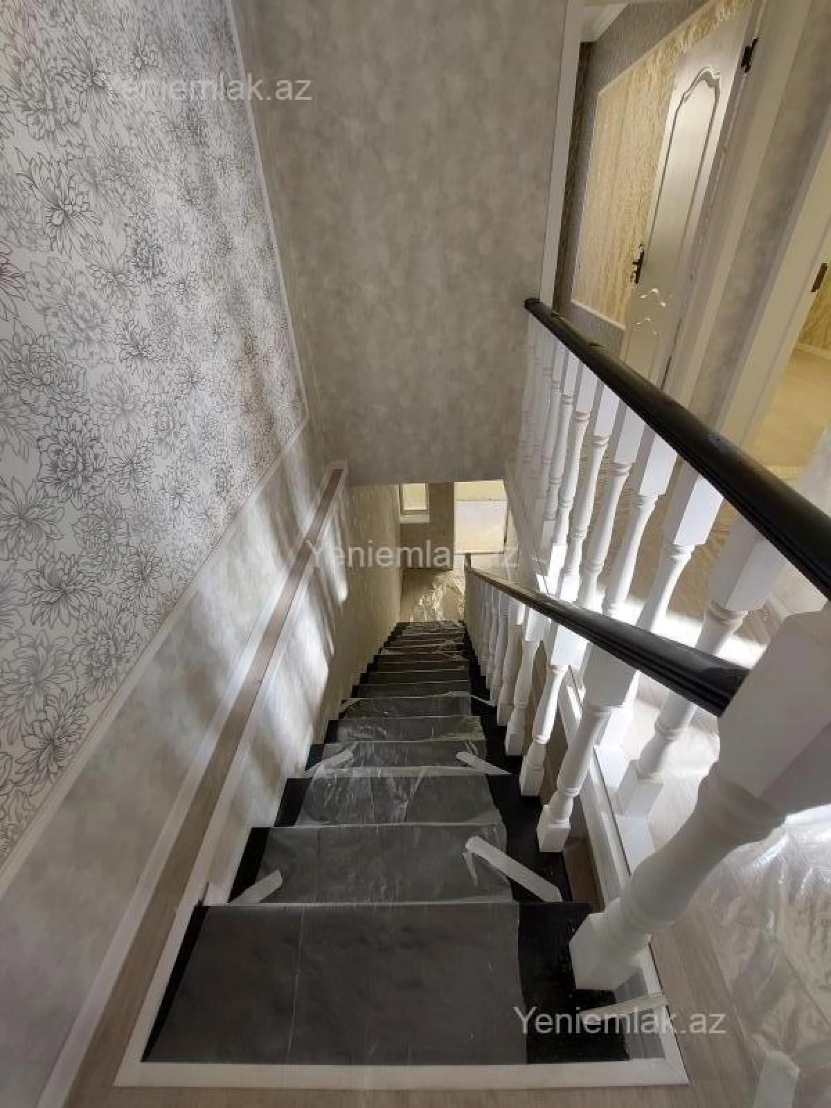 Satılır 4 otaqlı həyət evi 120 m²