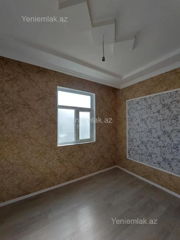 Satılır 4 otaqlı həyət evi 120 m²