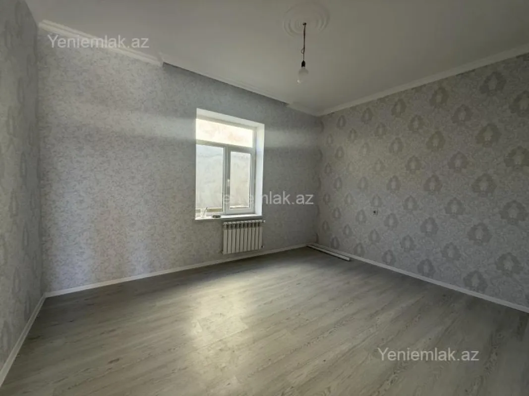 Satılır 4 otaqlı həyət evi 120 m²