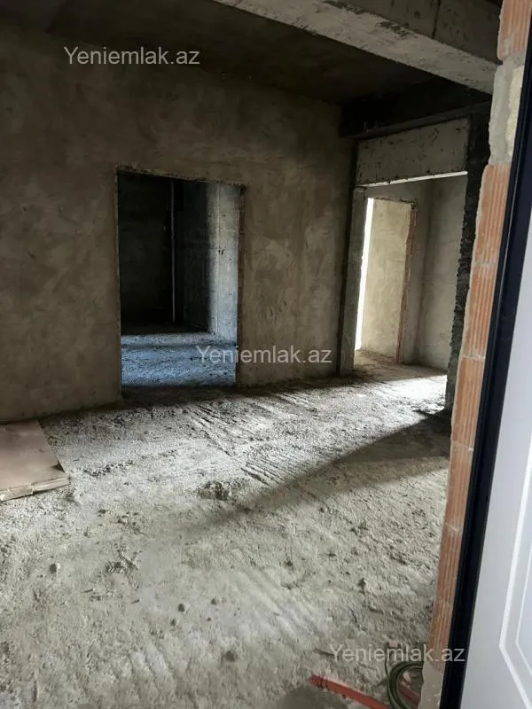 Satılır 3 otaqlı yeni tikili 157 m²