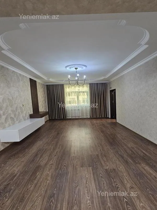 Satılır 3 otaqlı yeni tikili 83 m²