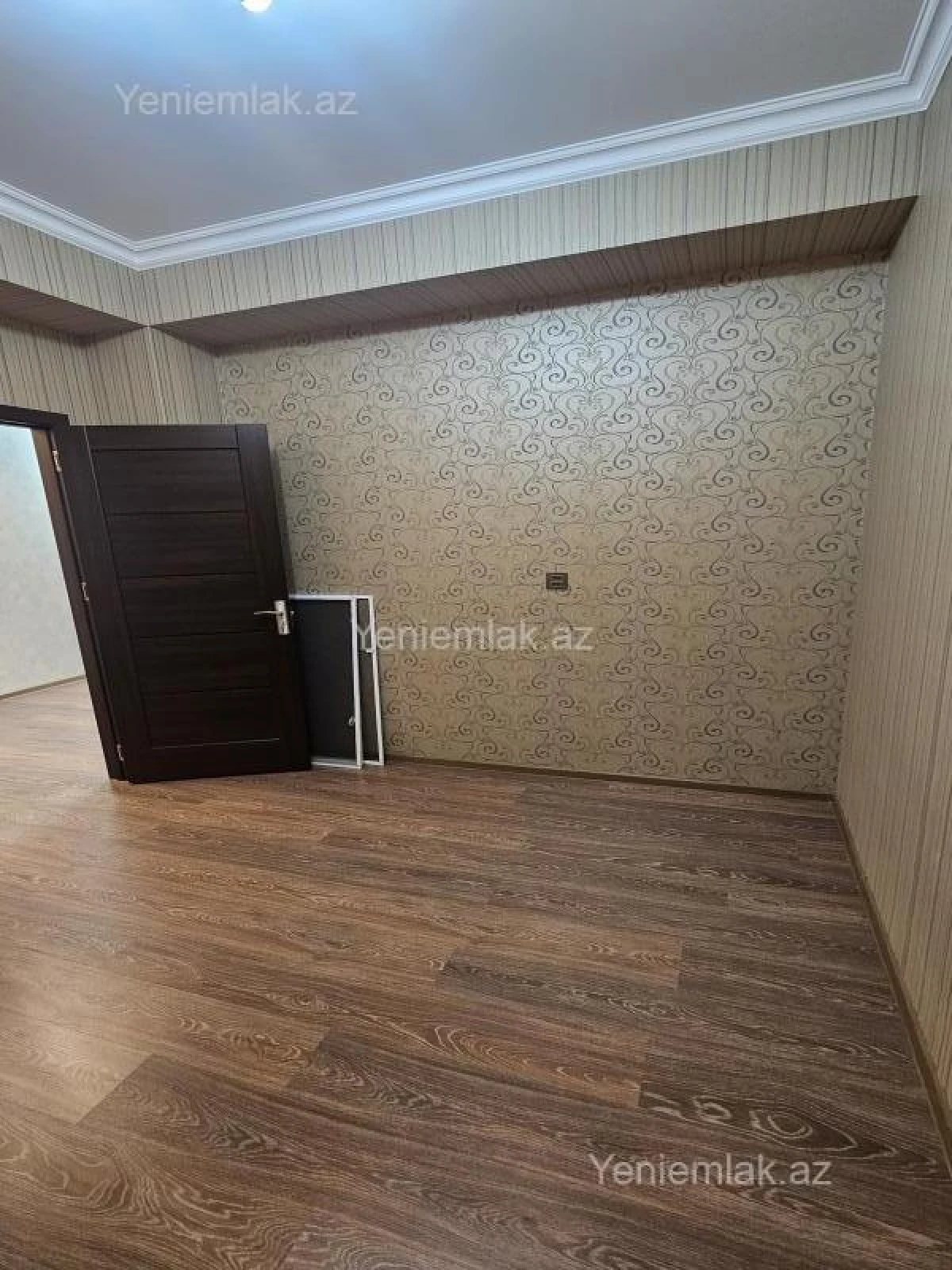 Satılır 3 otaqlı yeni tikili 83 m²