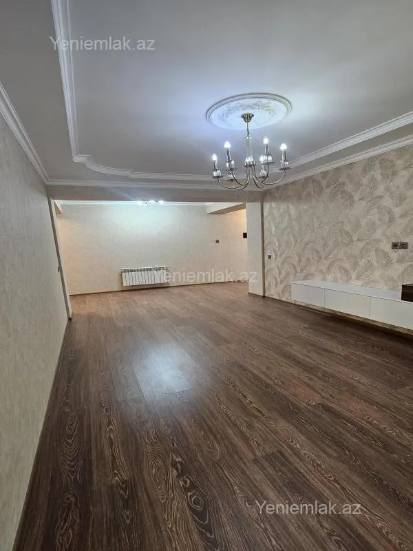 Satılır 3 otaqlı yeni tikili 83 m²