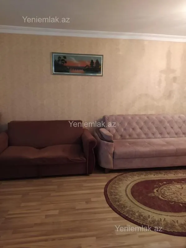 Satılır 2 otaqlı köhnə tikili 65 m²