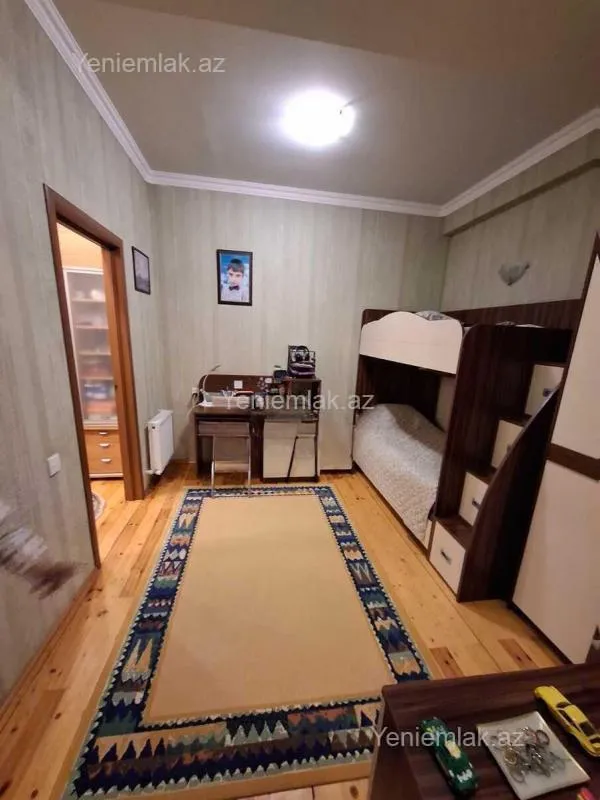Satılır 3 otaqlı yeni tikili 95 m²