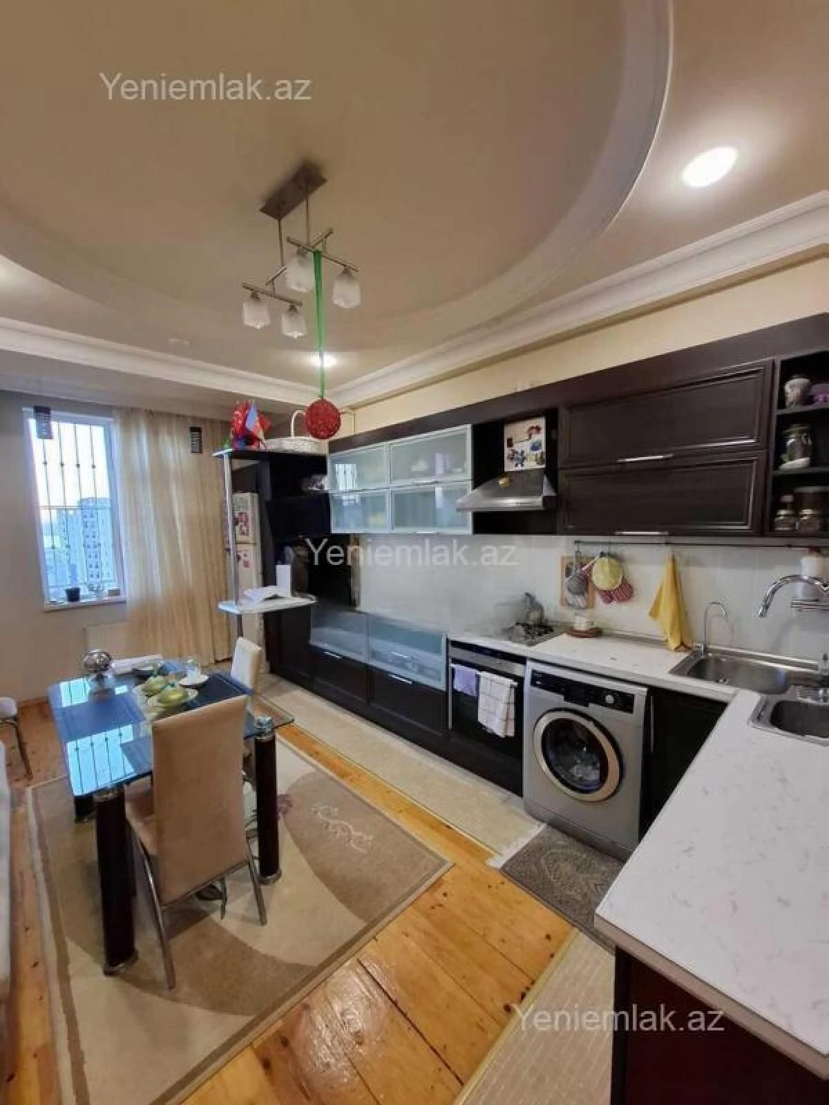 Satılır 3 otaqlı yeni tikili 95 m²