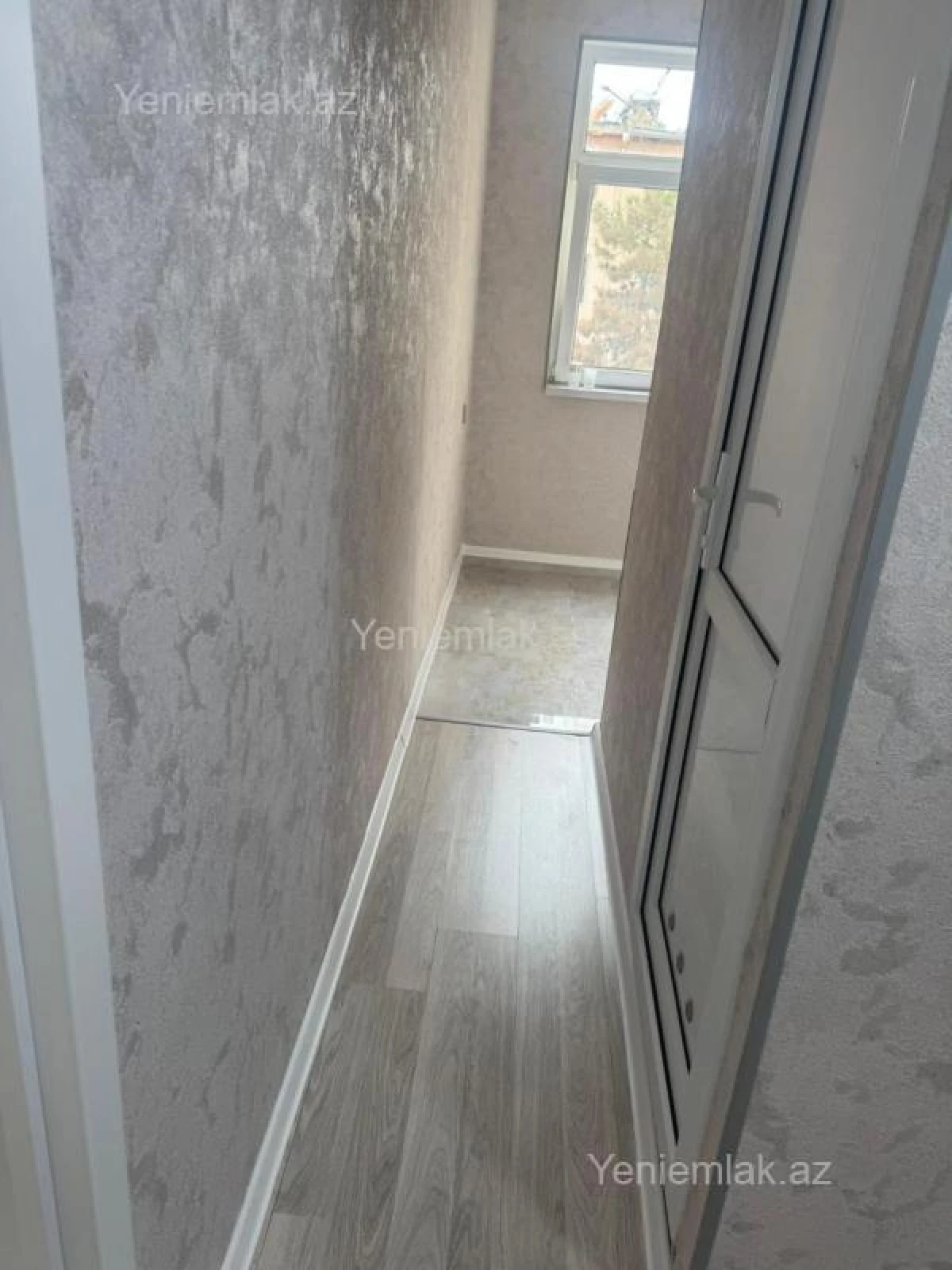 Satılır 3 otaqlı köhnə tikili 68 m²