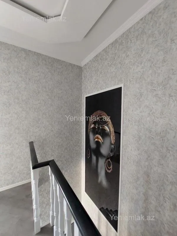 Satılır 6 otaqlı həyət evi 170 m²