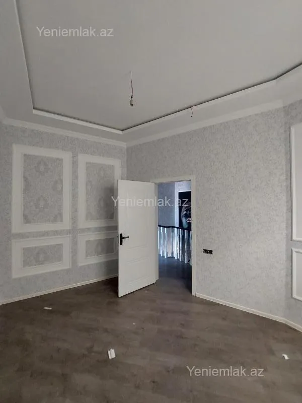 Satılır 6 otaqlı həyət evi 170 m²