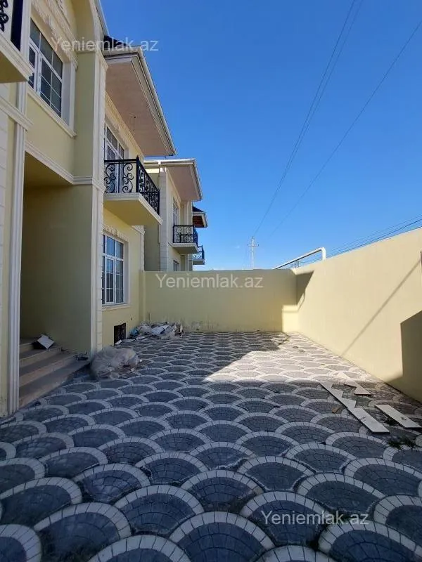 Satılır 6 otaqlı həyət evi 170 m²