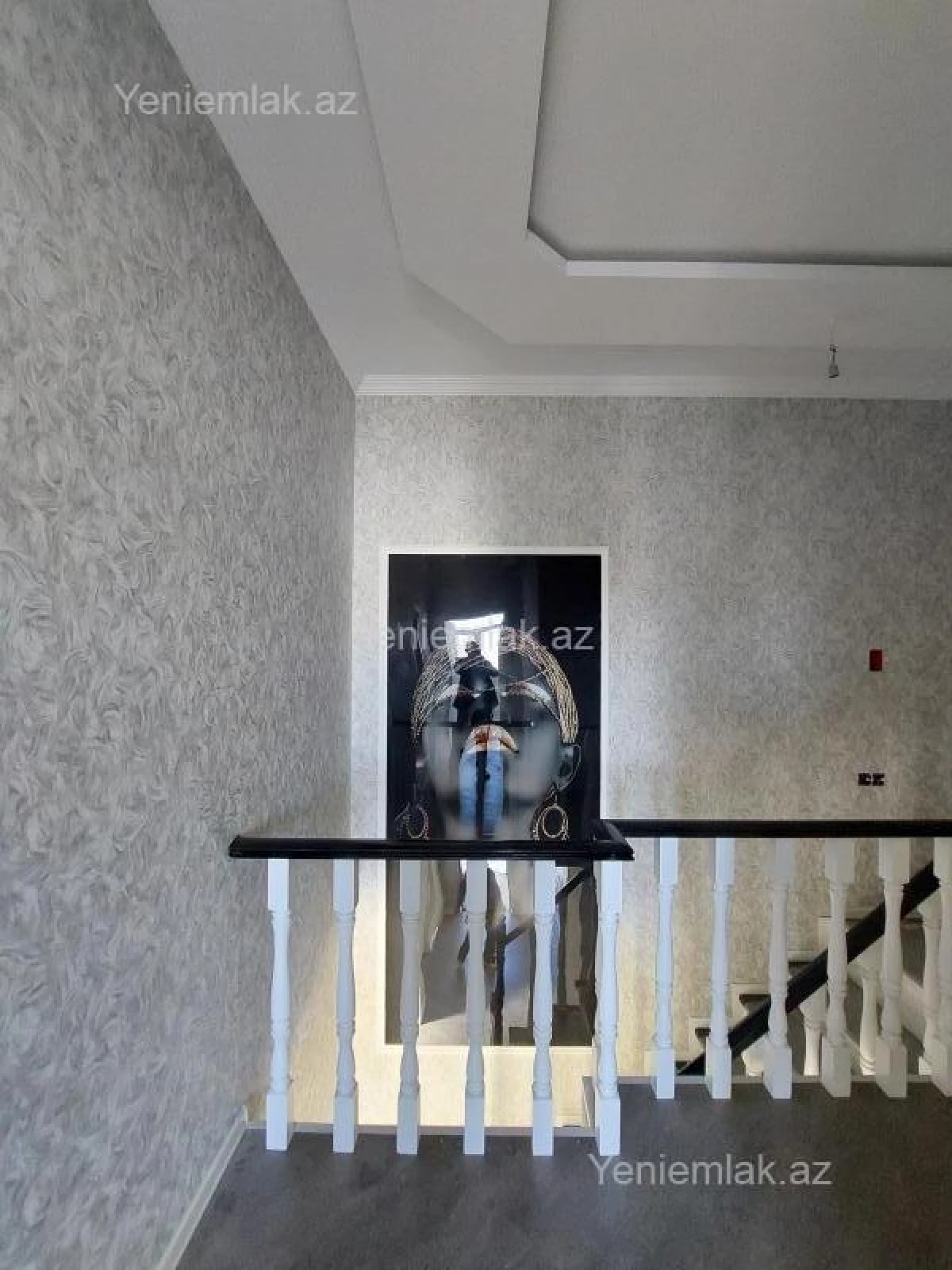 Satılır 6 otaqlı həyət evi 170 m²