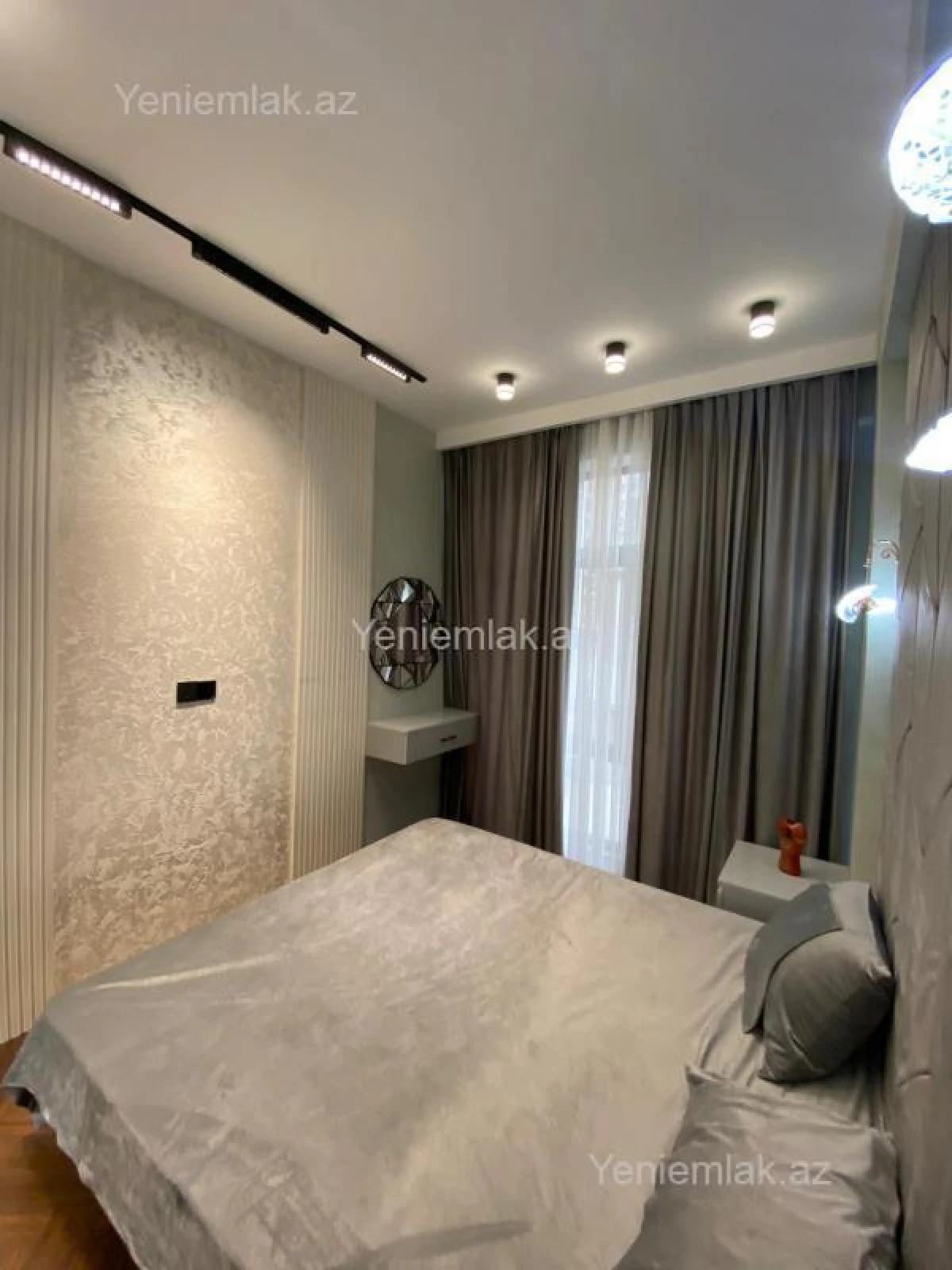 Satılır 2 otaqlı yeni tikili 64 m²