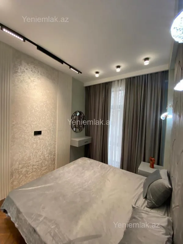 Satılır 2 otaqlı yeni tikili 64 m²