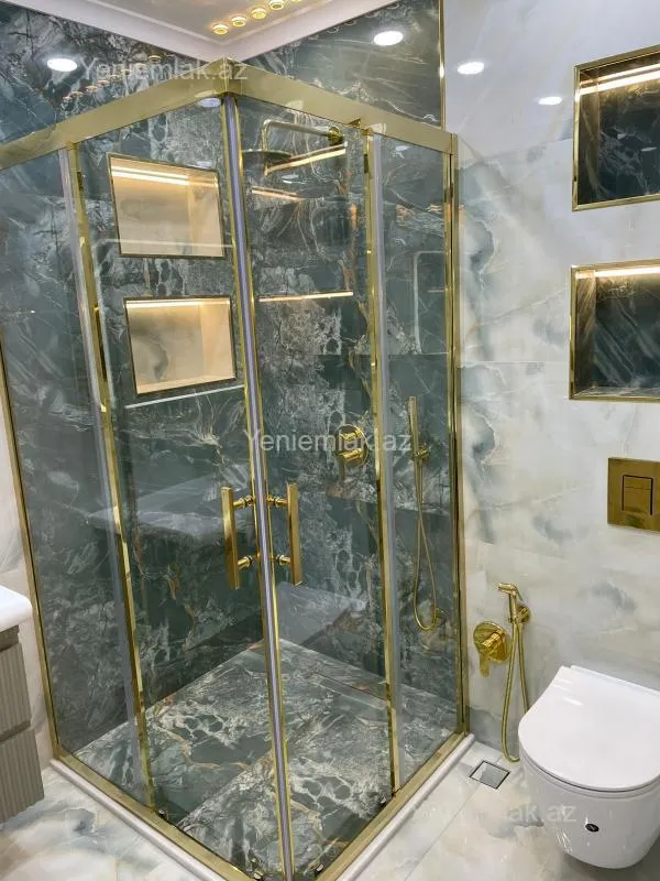 Satılır 4 otaqlı yeni tikili 217 m²