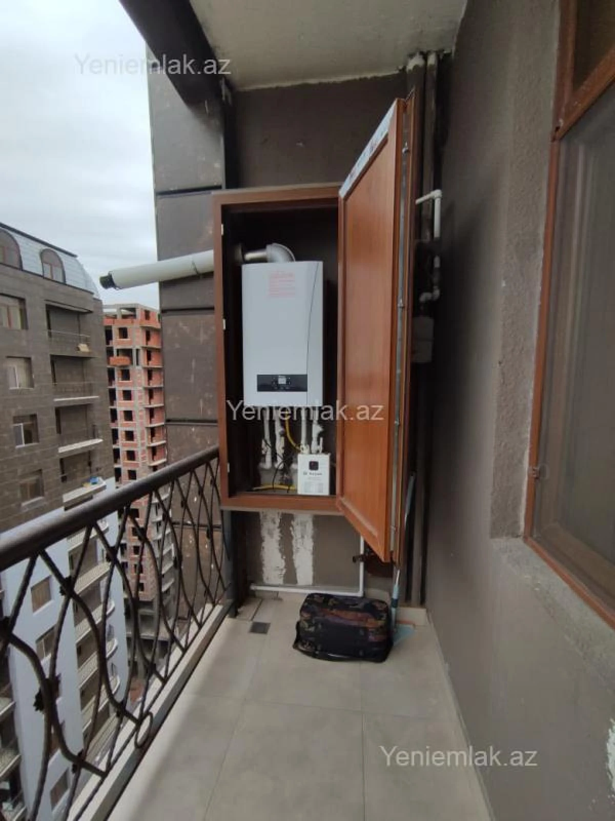 Satılır 2 otaqlı yeni tikili 60 m²