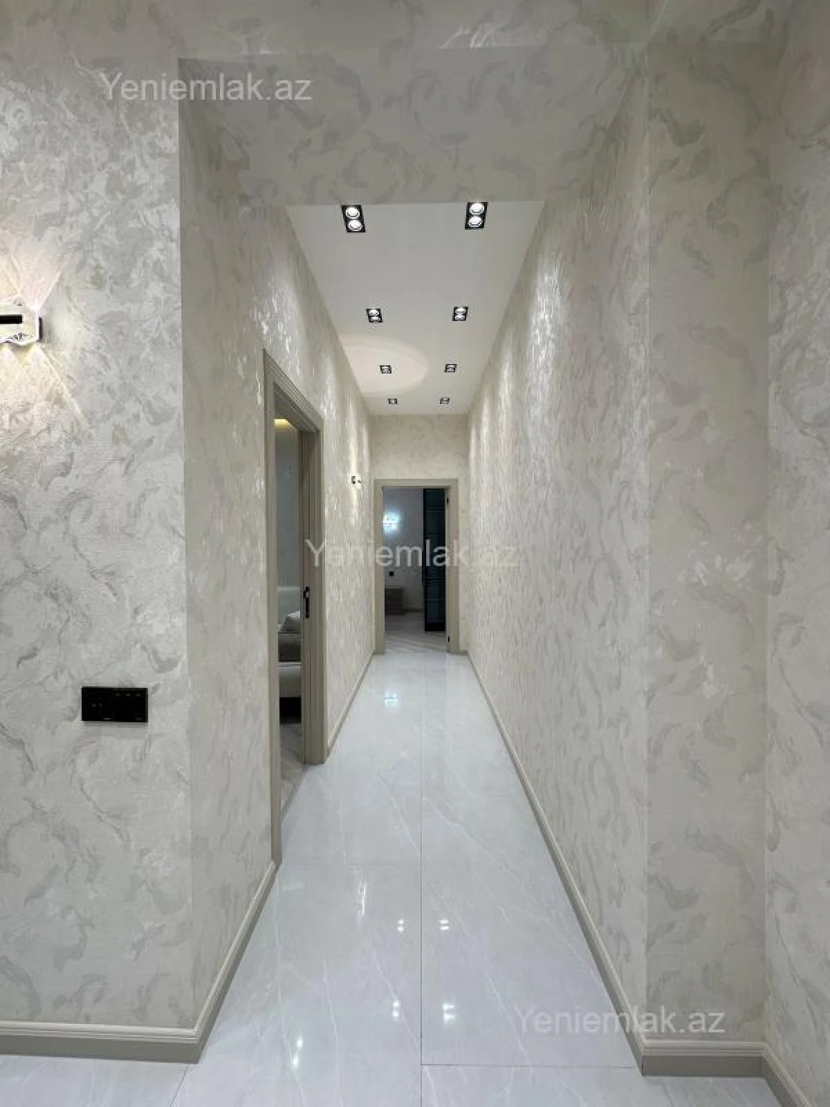 Satılır 2 otaqlı yeni tikili 80 m²