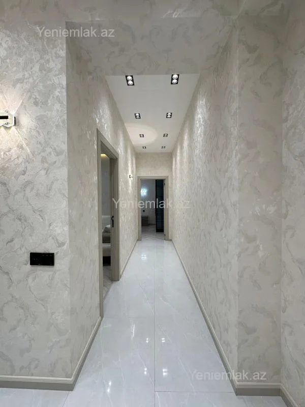 Satılır 2 otaqlı yeni tikili 80 m²