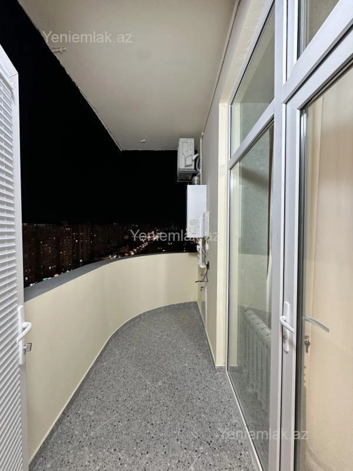 Satılır 2 otaqlı yeni tikili 80 m²