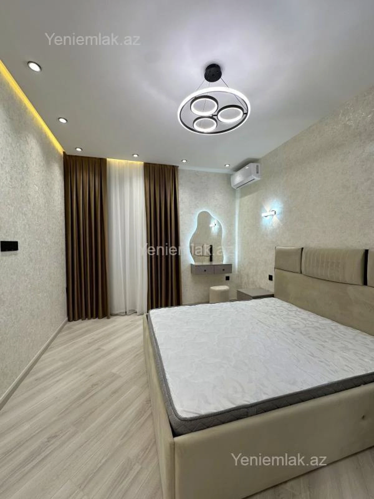 Satılır 2 otaqlı yeni tikili 80 m²