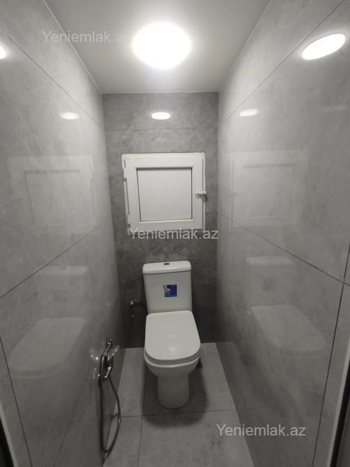 Satılır 2 otaqlı köhnə tikili 60 m²